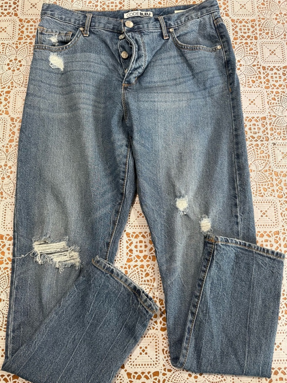 Code Bleu Women's Medium Blue Boyfriend Jeans with Distressing